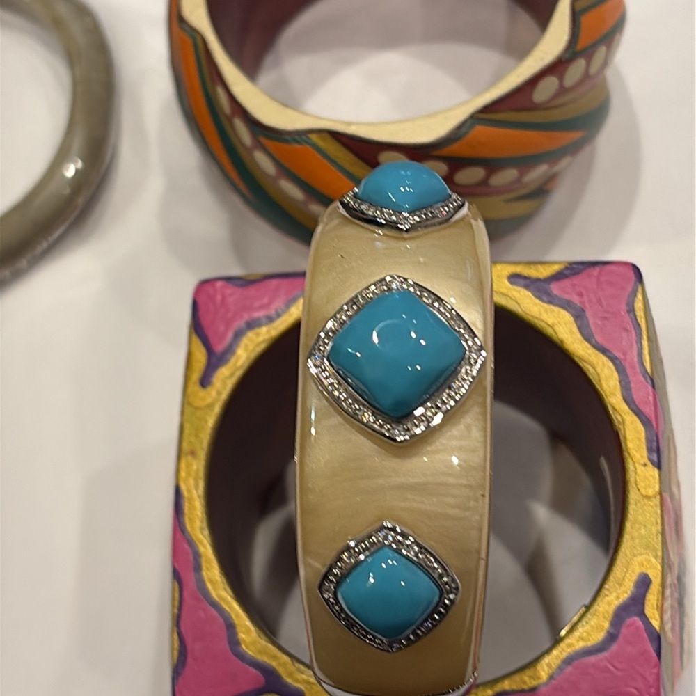 Designer bangles - Picture 3 of 7
